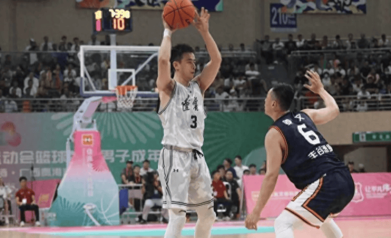 黄荣奇15分广东胜福建孙铭徽16+18广厦胜四川的简单介绍