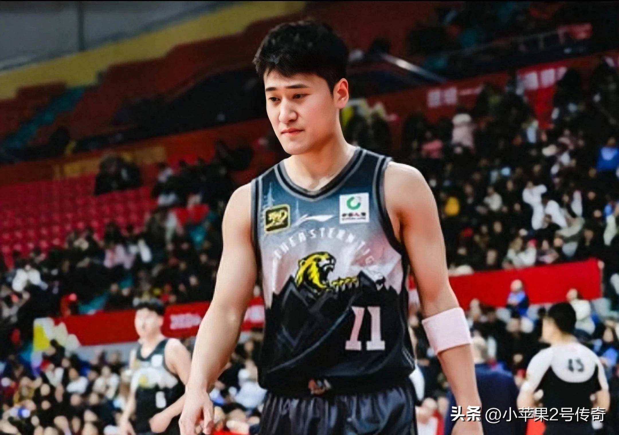 吉林男篮遥遥领先，奠定优势