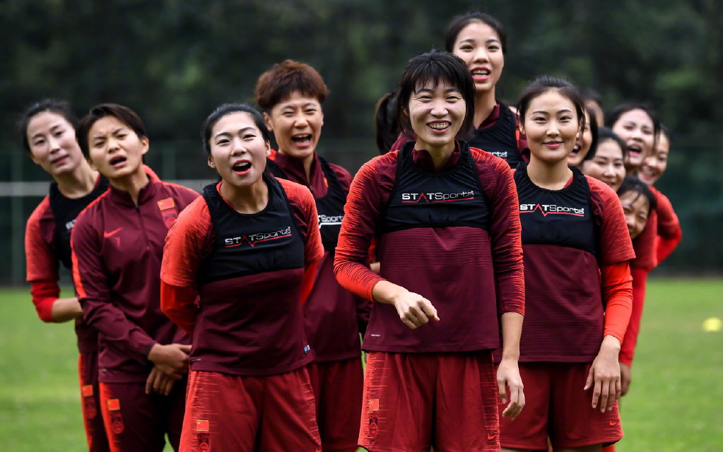 日本女足赛前热身，备战奥运会势在必得